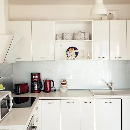 Leon Apartman *